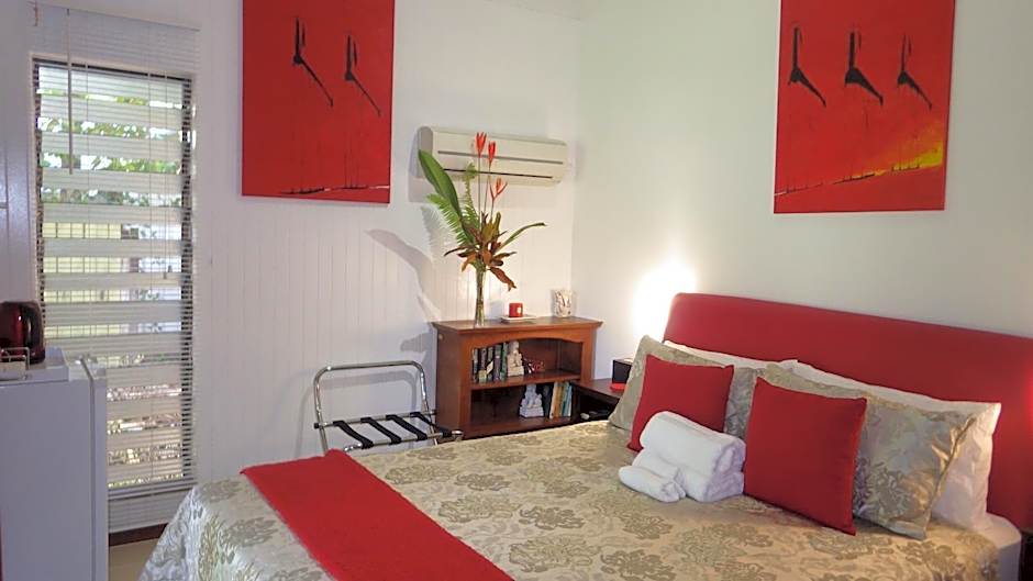 South Pacific Bed & Breakfast