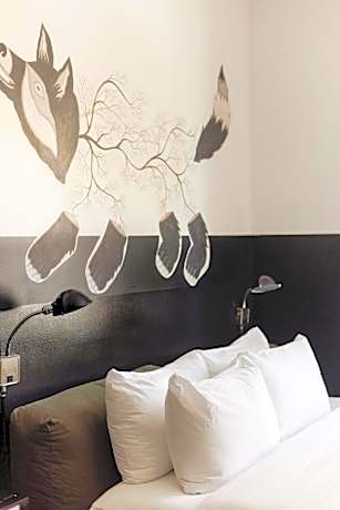 King Suite (Self Check-in)