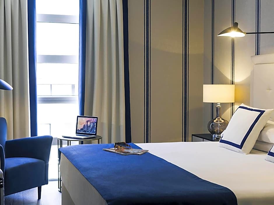 Mercure Bilbao Jardines De Albia