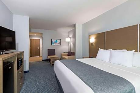 King Studio Suite - Non-Smoking