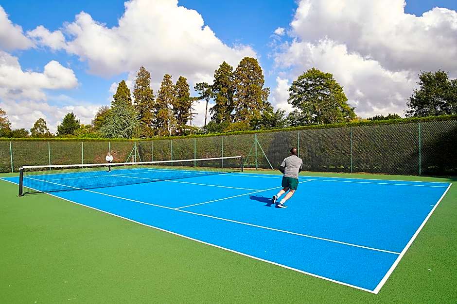 Down Hall Country House Hotel