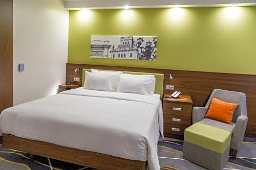 Hampton by Hilton Brest