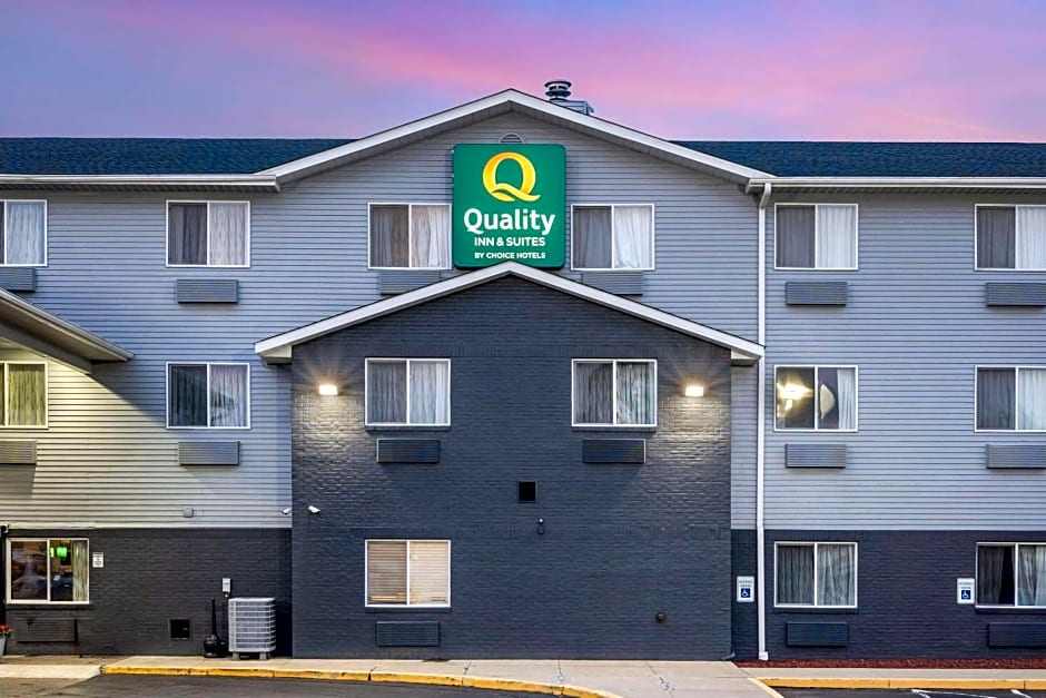 Quality Inn & Suites Delaware