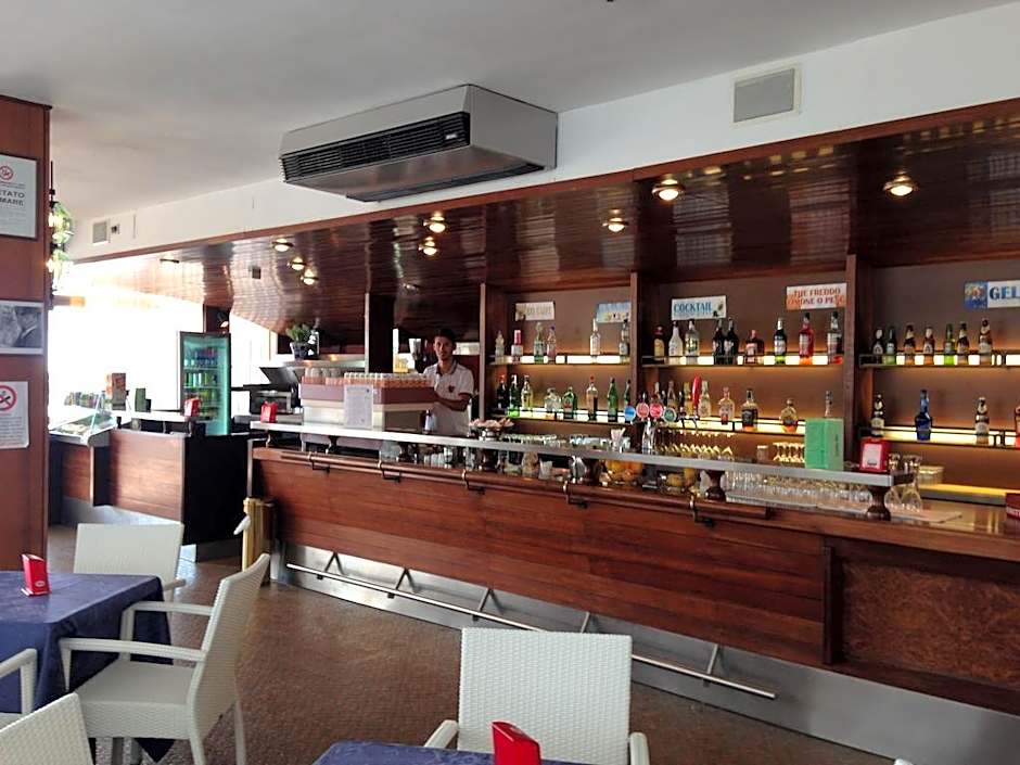 Hotel Heron