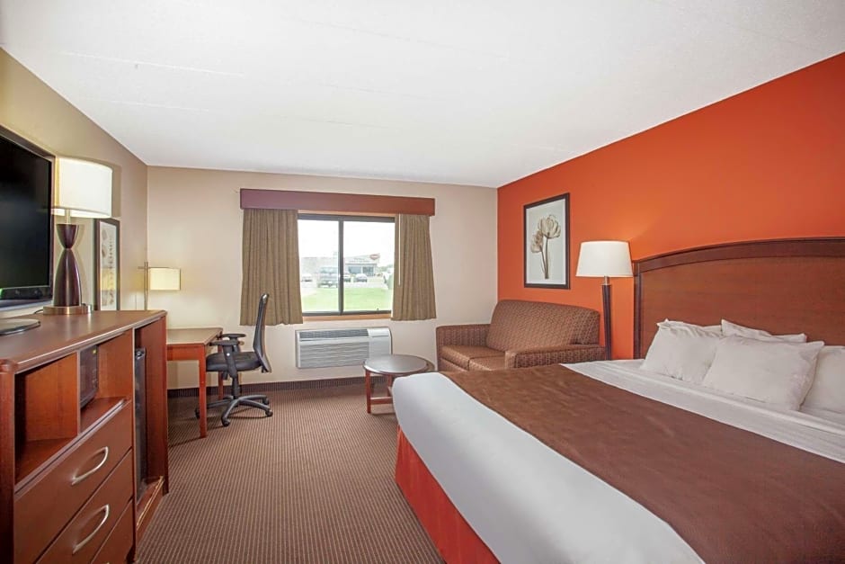 AmericInn by Wyndham Albert Lea