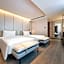Atour Hotel Dalian Donggang Business District Gangwan Plaza