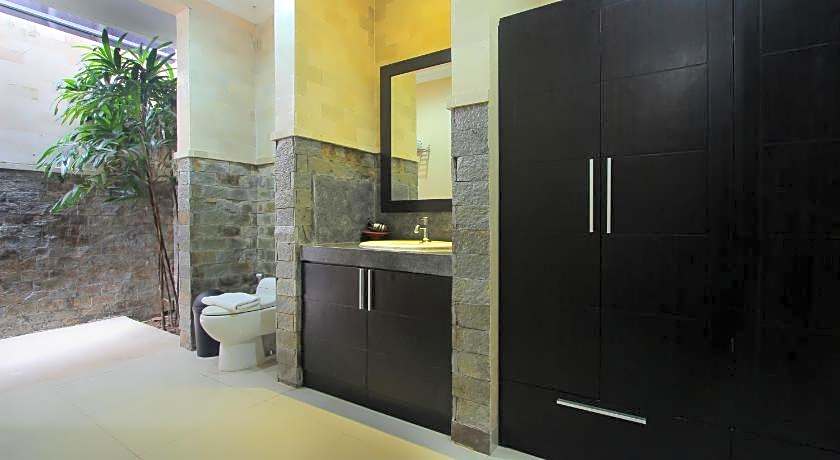 Lotus Tirta Seminyak Hotel