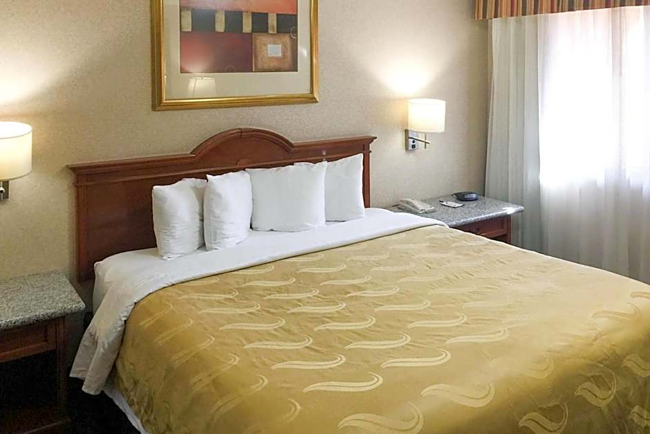 Quality Inn & Suites Oceanside