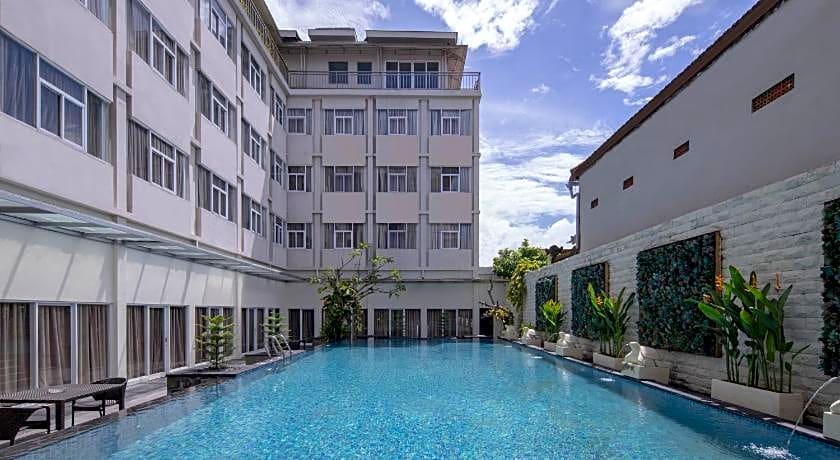 Fashion Hotel Legian