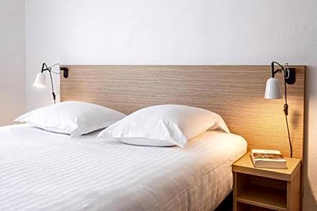 Apartment 1 Double Bed 2 Single Beds Nonsmoking Upgrade