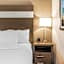La Quinta Inn and Suites by Wyndham Houston Spring South