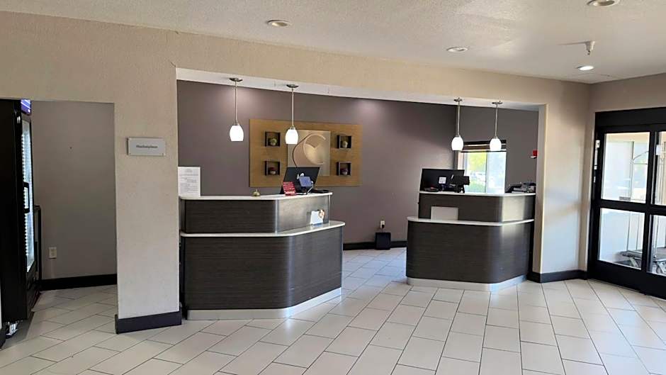 Comfort Suites Lewisville - Dallas