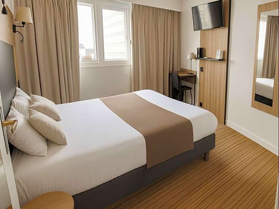 The Originals City, Hotel Napoleon, La Roche-sur-Yon (Inter-Hotel)