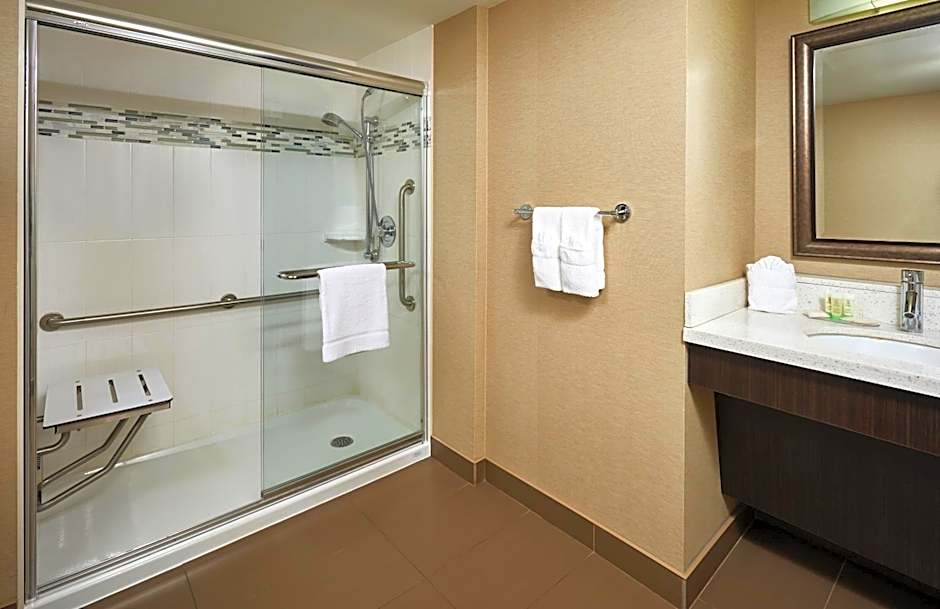 Staybridge Suites Hamilton - Downtown By IHG