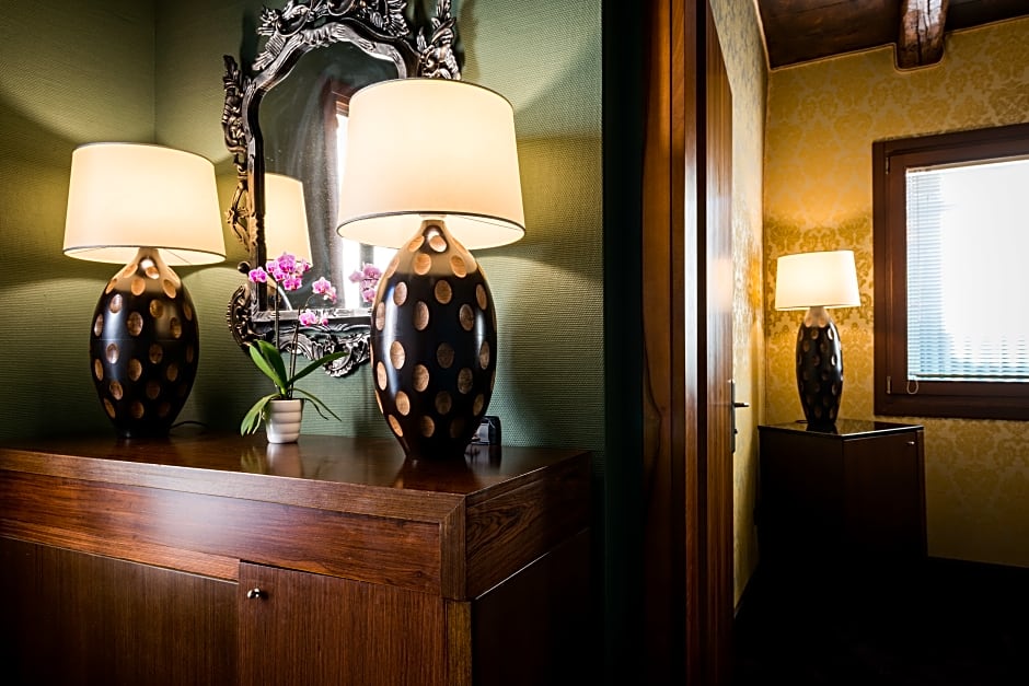Photo 1 of 17 of Deluxe Suite