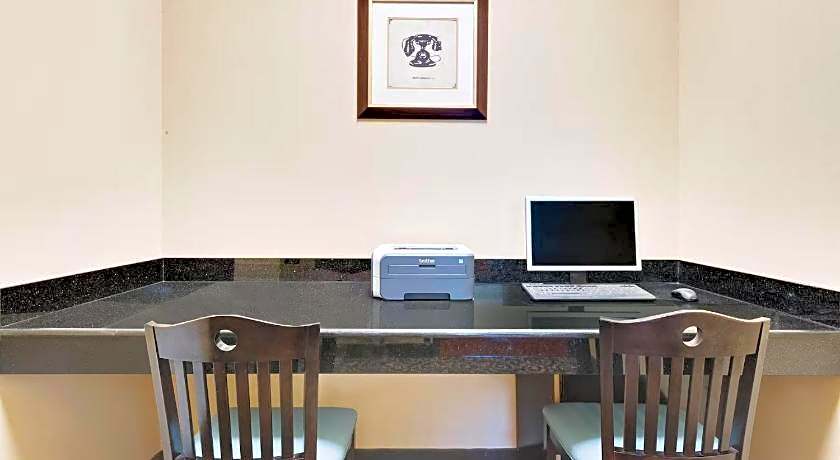 Sonesta Essential Hotels Odessa