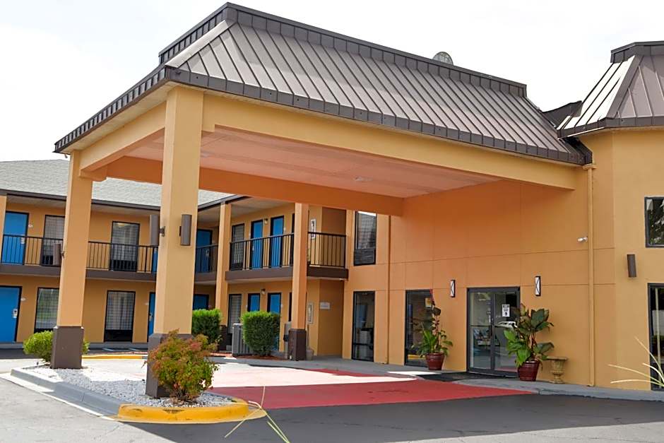 Baymont by Wyndham Santee