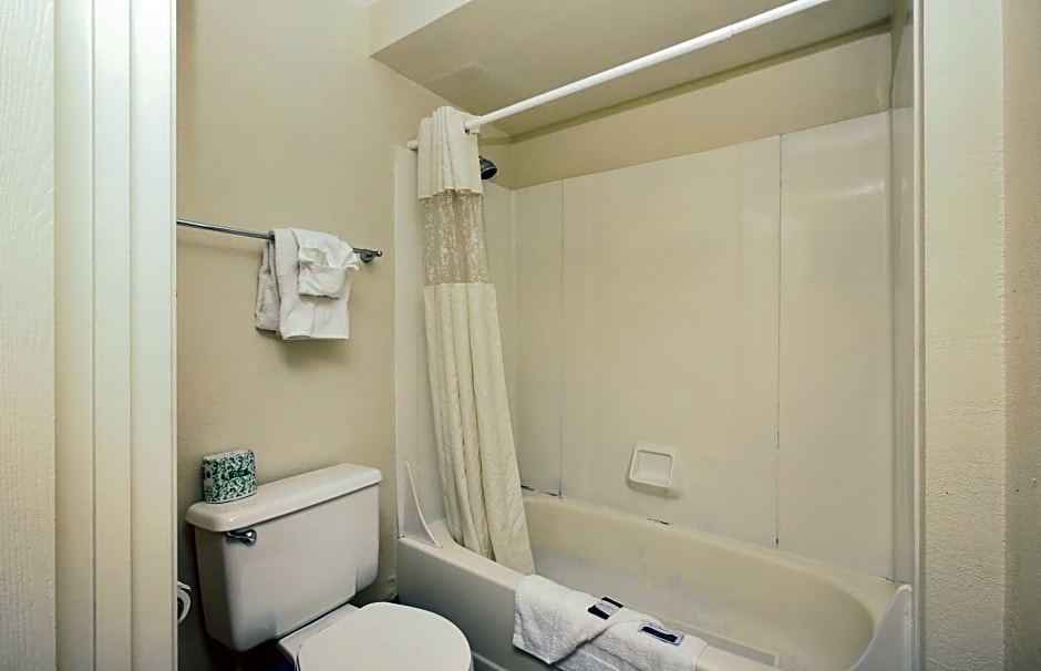 Red Roof Inn Lompoc