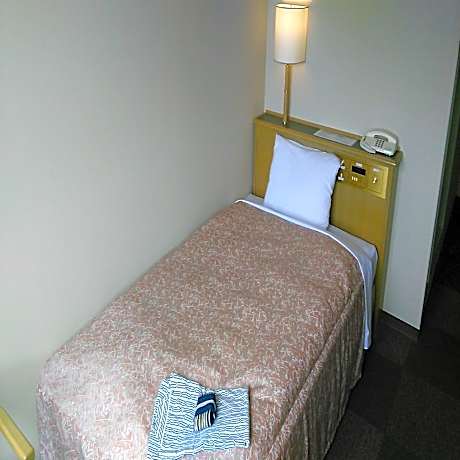 Single Room - Smoking