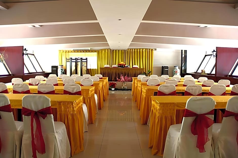 New Grand Park Hotel