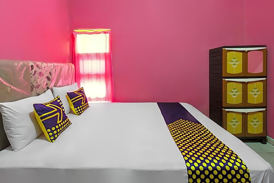 OYO Life 93405 Montong Are Residence