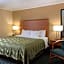Quality Inn Ottawa near Starved Rock State Park