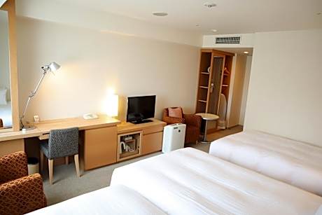 Triple Room - Smoking