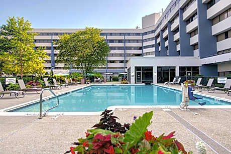 DoubleTree Suites By Hilton Raleigh-Durham