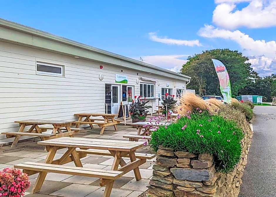 Monkey Tree Holiday Park