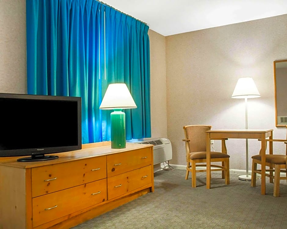 Econo Lodge Buffalo South