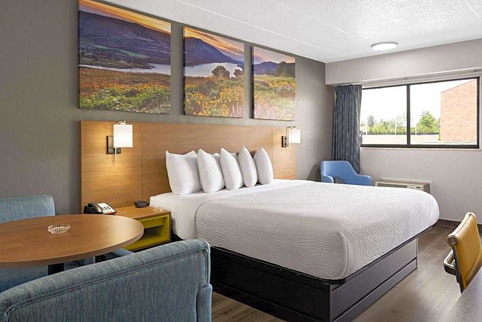 Days Inn by Wyndham Columbus Worthington
