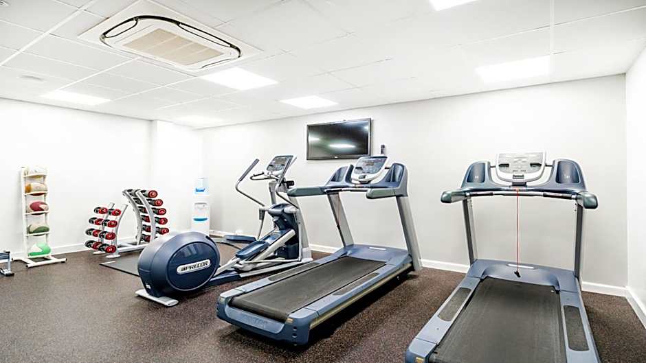 Holiday Inn London Luton Airport By IHG