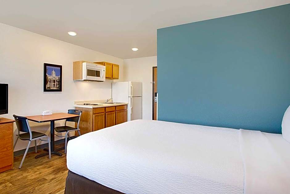 WoodSpring Suites Charlotte Shelby
