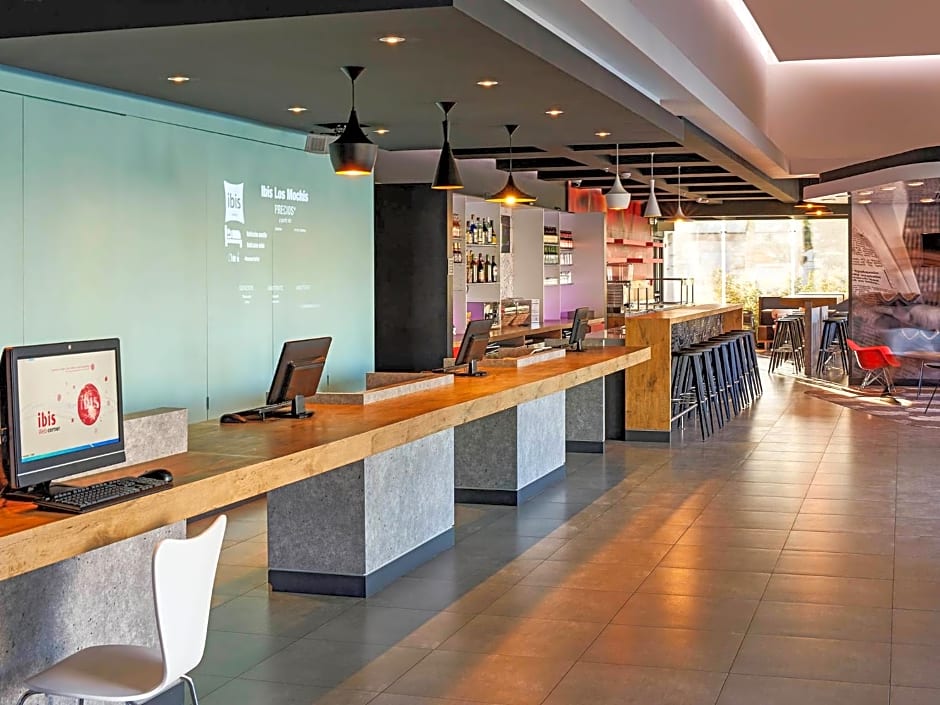 Ibis Los Mochis