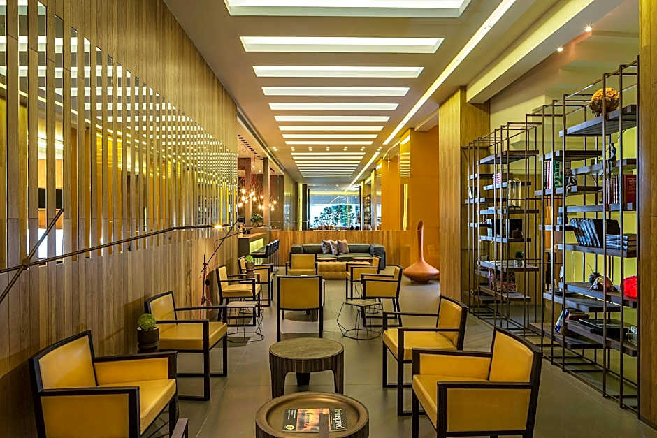 O Monot Luxury Boutique Hotel
