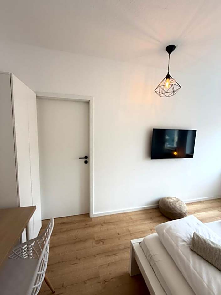 StayFab Rooms & Apartments