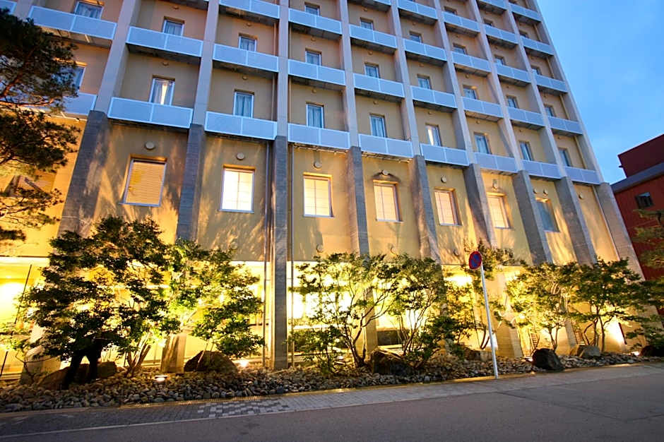 Uozu Manten Hotel Ekimae