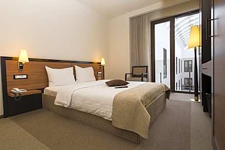 Standard Double Room ATRIUM