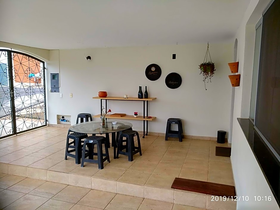 CASA 230 - Pousada & Hostel