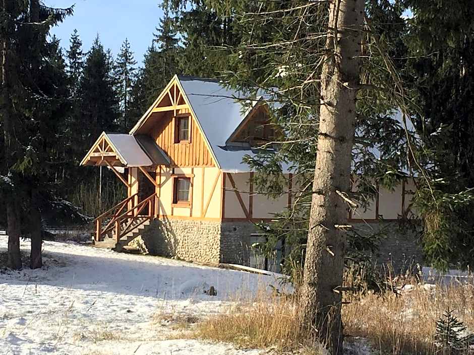 Chaty a horský hotel Kožiar