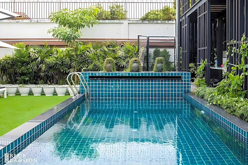 Blue Lagoon Hotel BY diamond