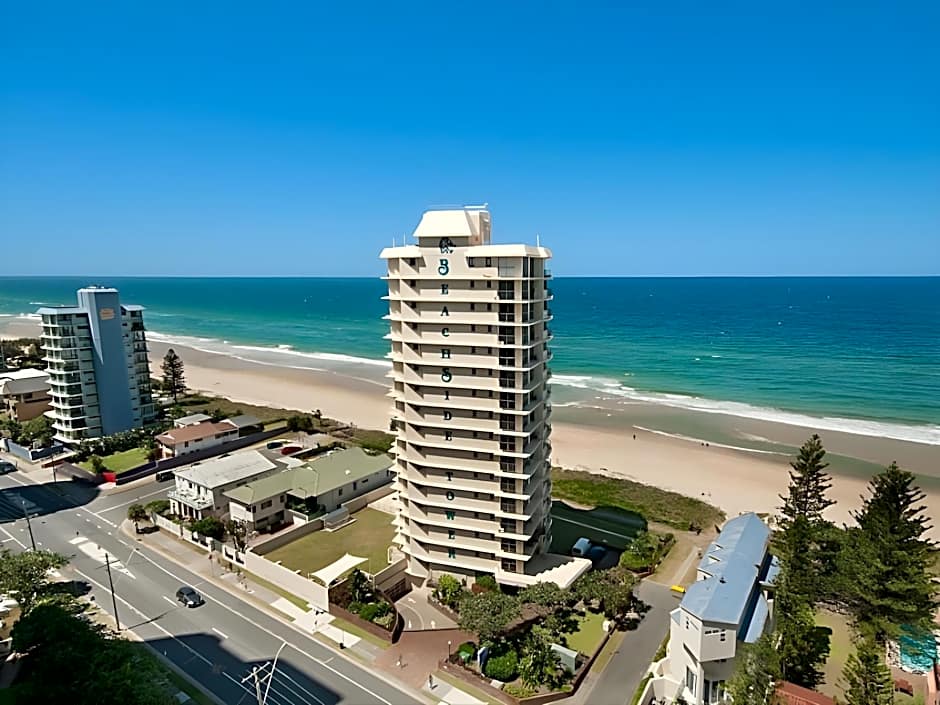 Beachside Tower Apartment