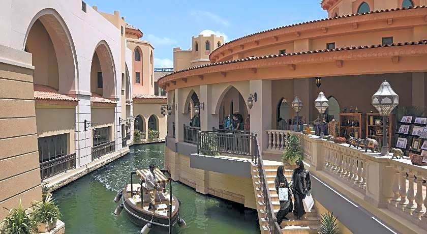 Shangri-La Hotel Apartments Qaryat Al Beri