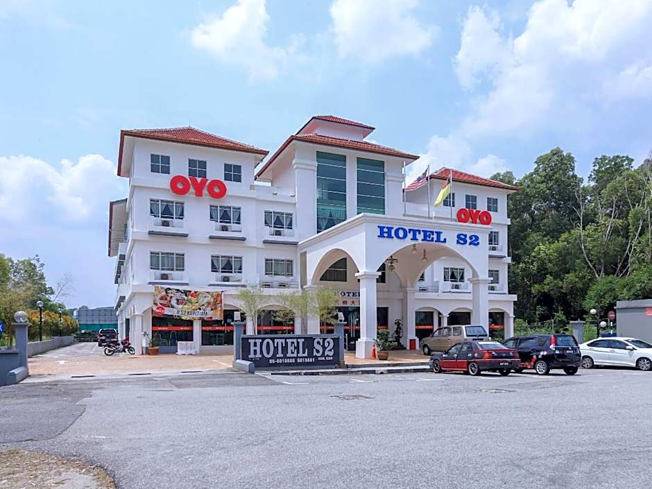 S2 Hotel