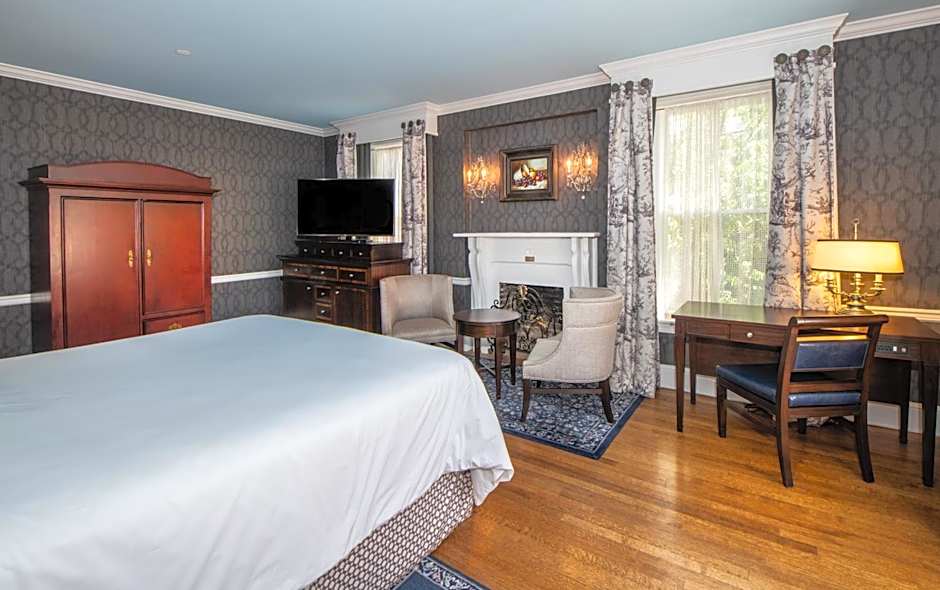 Historic Inns Of Annapolis