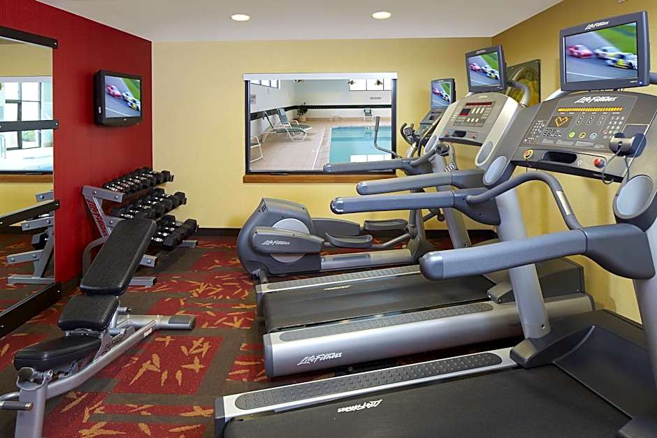 Spark by Hilton Bettendorf Quad Cities