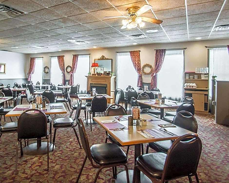 Rodeway Inn Lakeville