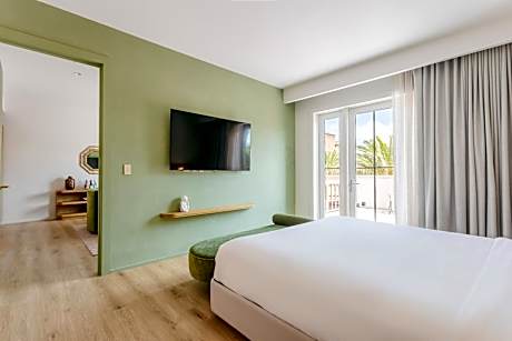 Family Terrace Suite
