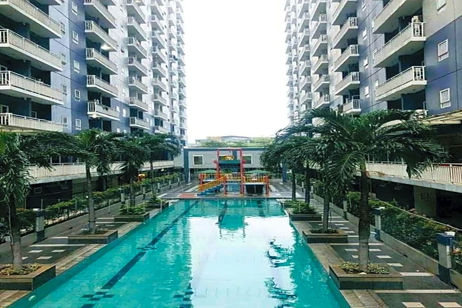 Queen Room 2 @ Grand Center Point Apartment