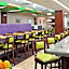 Holiday Inn Clark - Newark By IHG